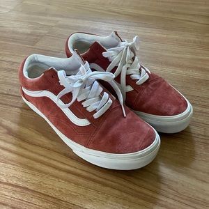 VANS Old Skool Suede Shoe